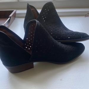 Lucky Brand Black Ankle Boots/Booties with Side Cut Outs and Perforated Leather